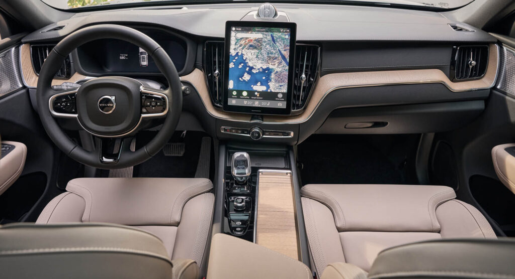 Volvo XC60 B5 Ultra AWD 2025